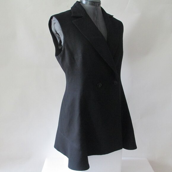 D UNIFORME BY DIOR SLEEVELESS JACKET - Picture 2 of 16